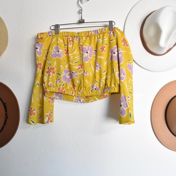 BCBG Floral Bell Sleeve Off-the-shoulder Crop Top - Picture 6 of 6